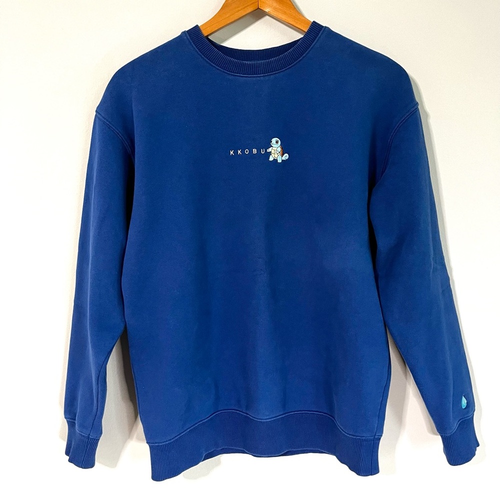 SPAO Pokémon KKOBU Squirtle Blue Adult Sweatshirt Size Small